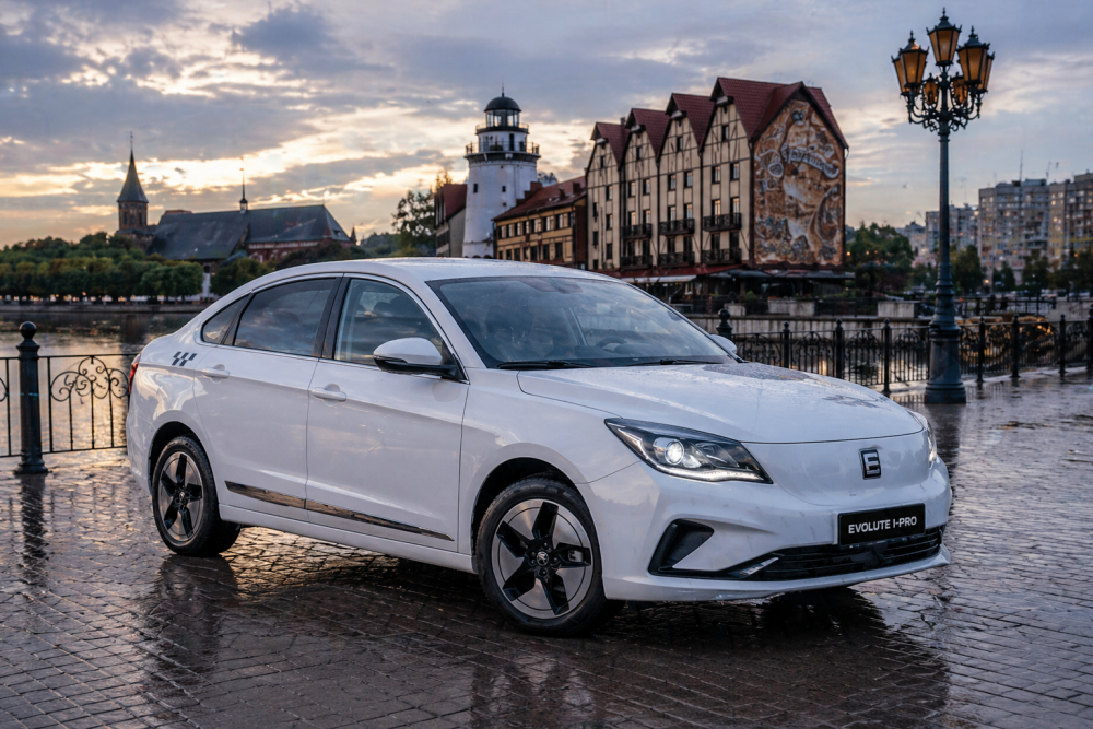Аренда электромобиля Evolute I-PRO 2022 АКПП «К+»